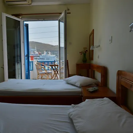 Galaxy Hotel Gavrio